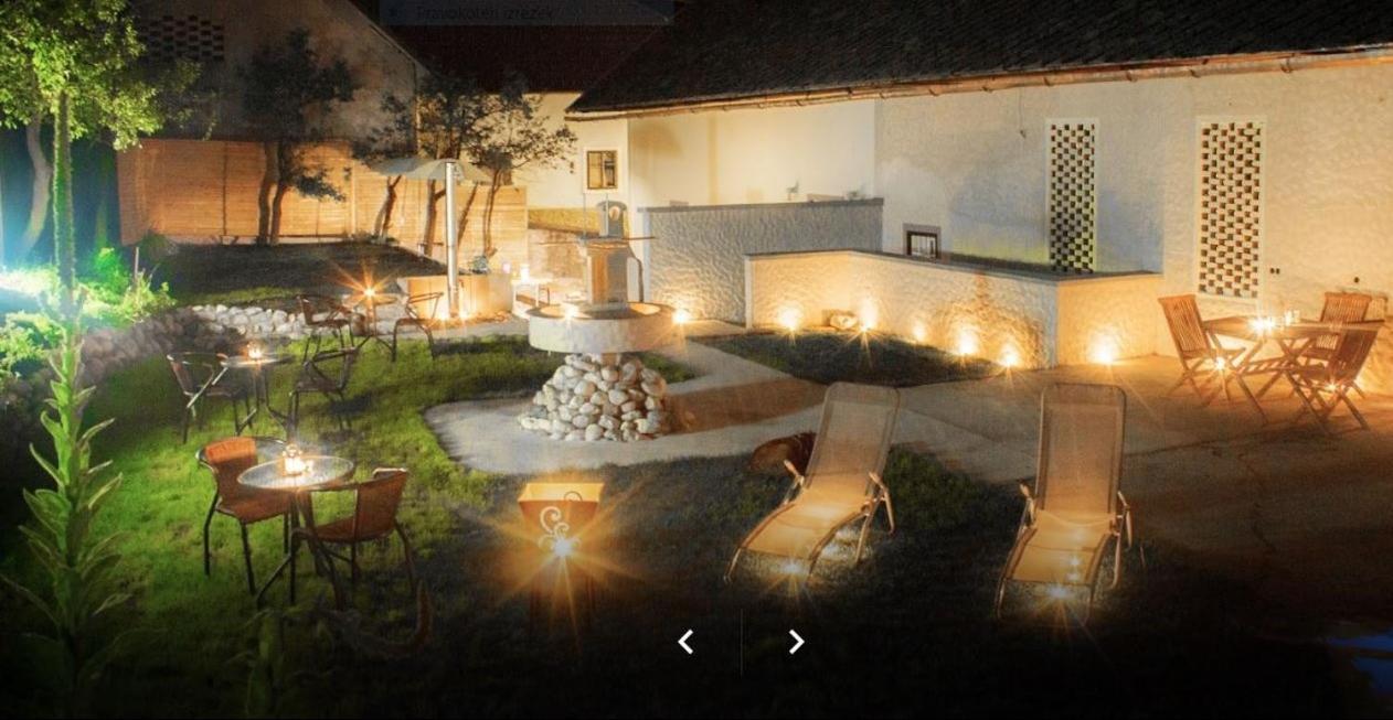 Lesce Hostel Zewnętrze zdjęcie
