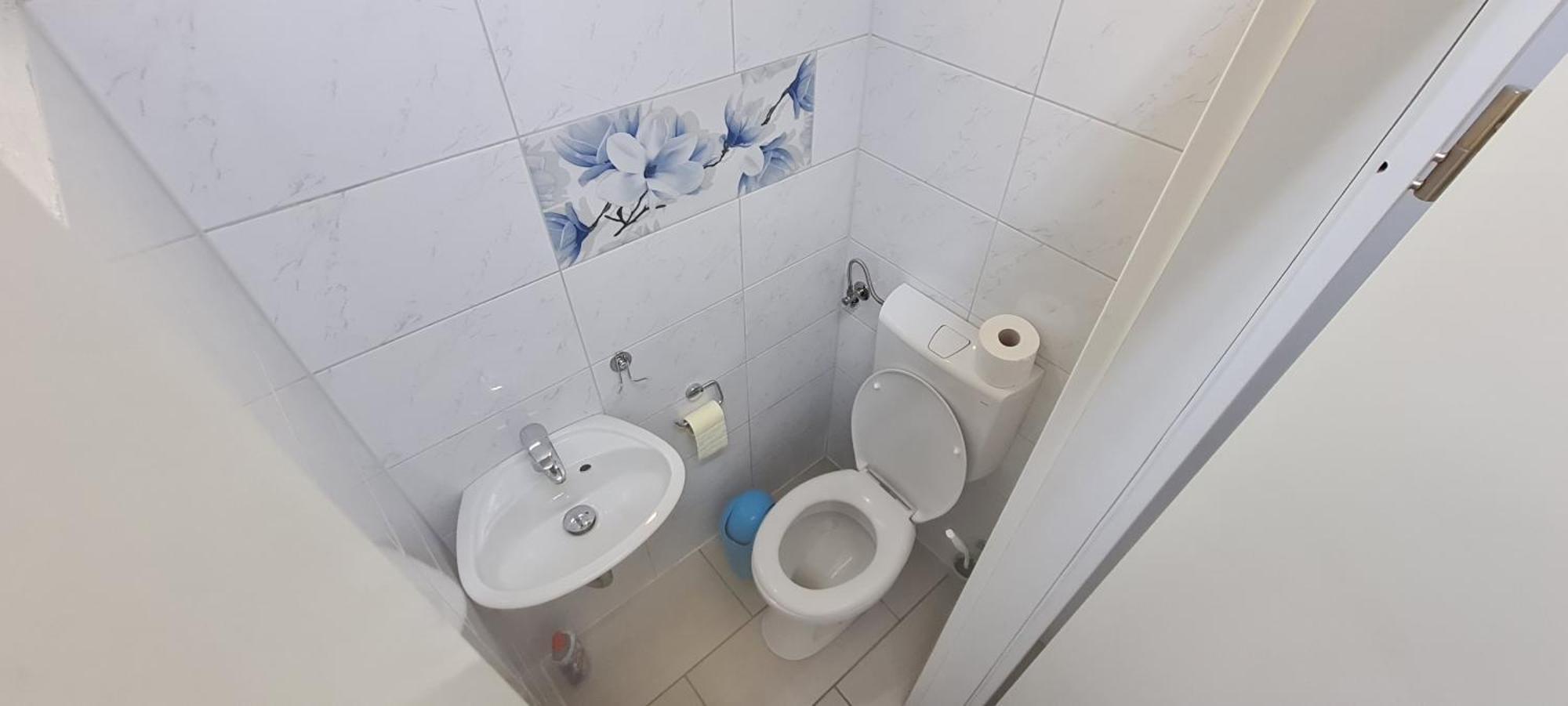 Lesce Hostel Zewnętrze zdjęcie