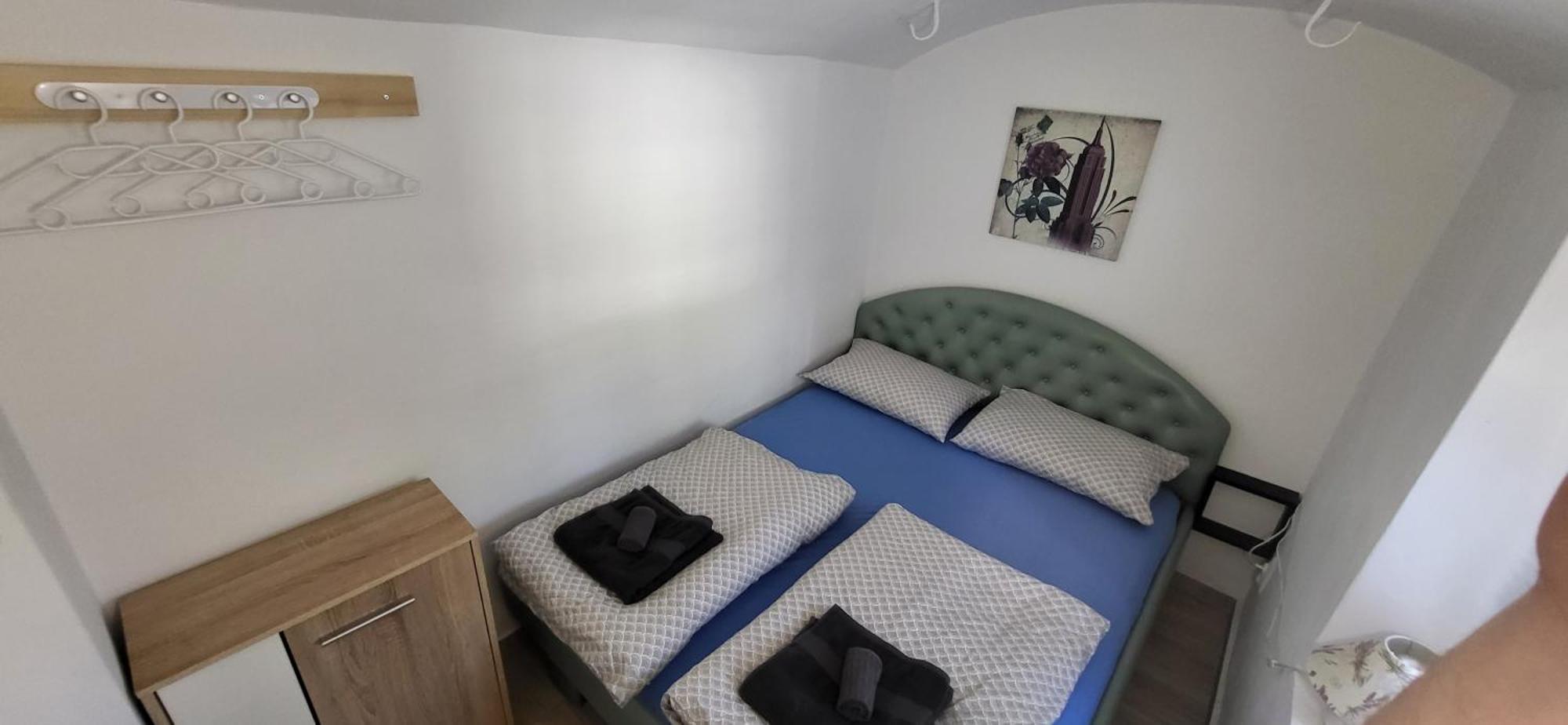 Lesce Hostel Zewnętrze zdjęcie