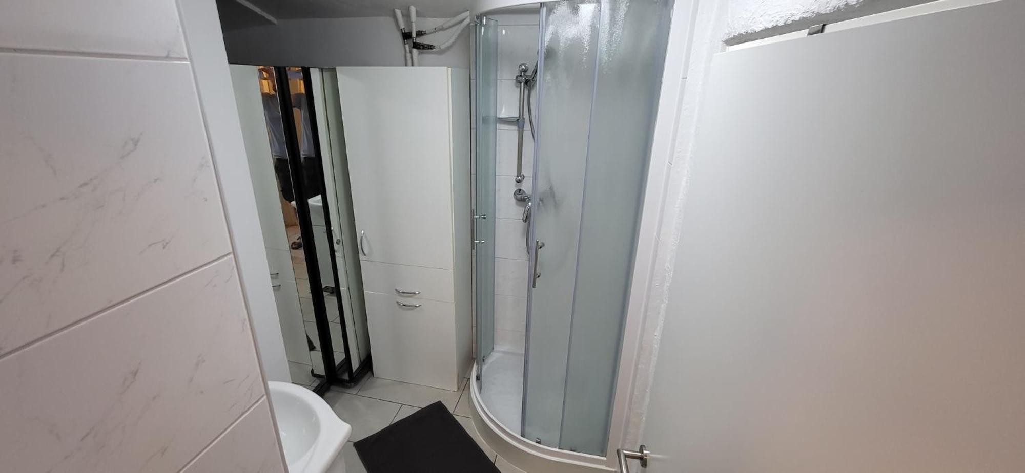Lesce Hostel Zewnętrze zdjęcie